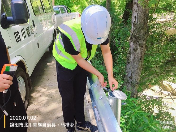 而今邁步從頭躍 篤定前行綻芳華 而今邁步從頭躍 篤定前行綻芳華