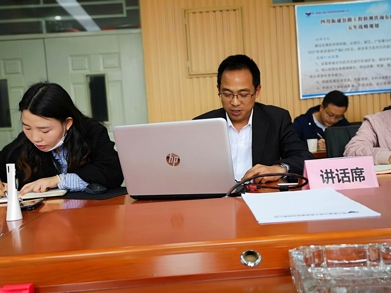 抗疫生產(chǎn)兩不誤，堅定信心不動搖