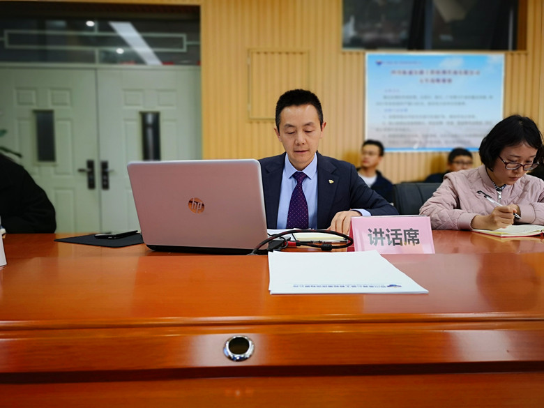 抗疫生產(chǎn)兩不誤，堅定信心不動搖