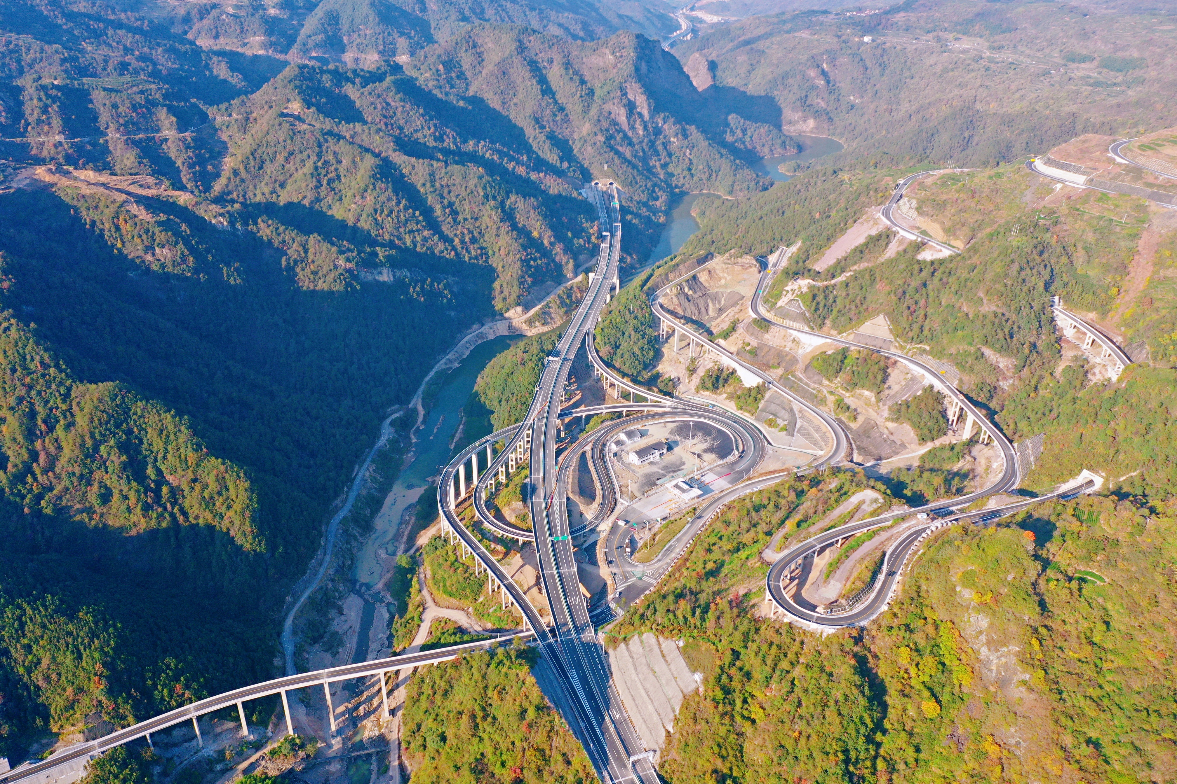 杭紹臺高速公路 杭紹臺高速公路